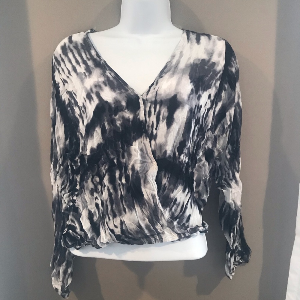 Tye dye crochet back top.